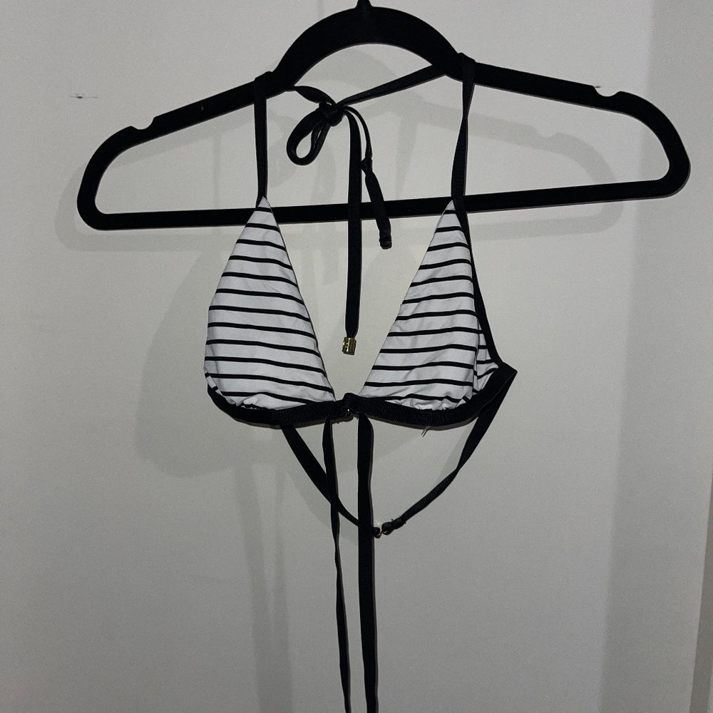 Beach Bunny Bikini Top